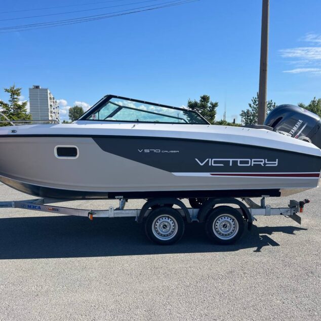 Катер Victory Boats 570 Cruiser с мотором Yamaha f150FЕTX